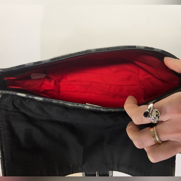 Rare Authentic Burberrys of London Blue Label Wool shoulder bag. Green/black - Picture 5 of 9